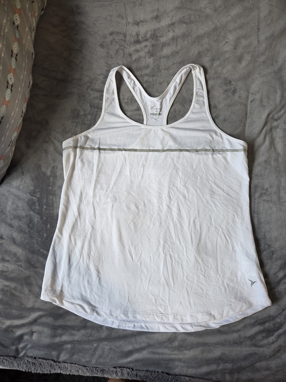 Women’s White Racerback Active Tank Top XL